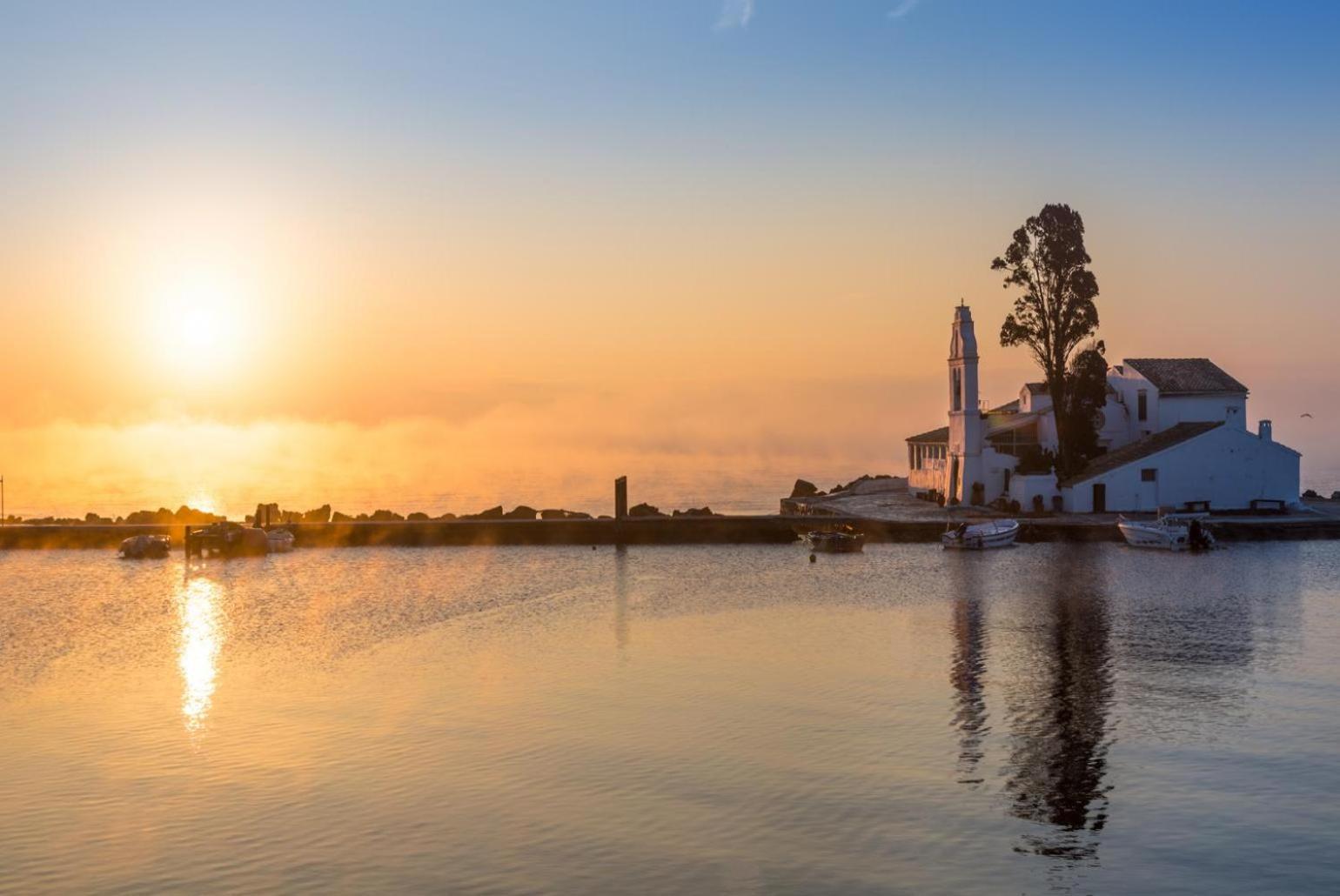 Villa Georgios Vigglatouri Bagian luar foto